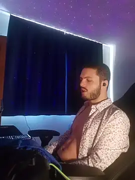 EyesNeverLies's web cam