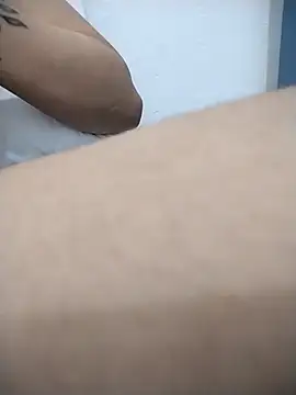 kBossgirls live sex cam