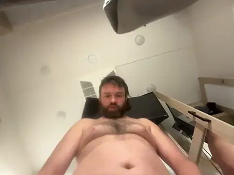 cuddlebug2025's cam snapshot