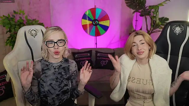 Jessica_start's cam snapshot