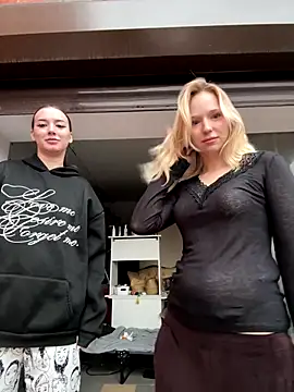 RollDolls live sex cam