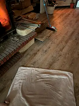 Nina_blain live sex cam