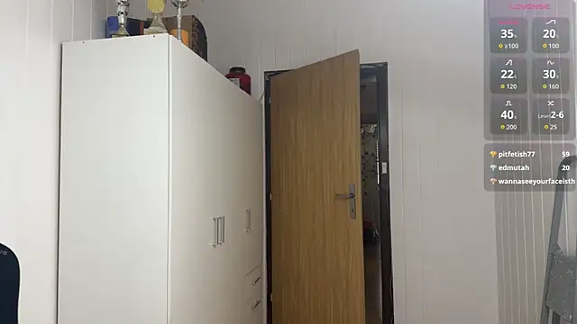 wannaseeyoursmile live sex cam