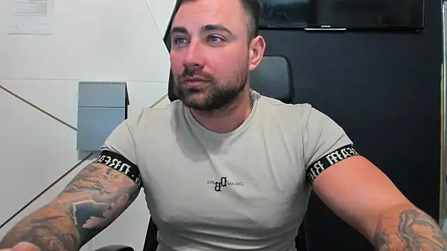 DuncanStone live sex cam