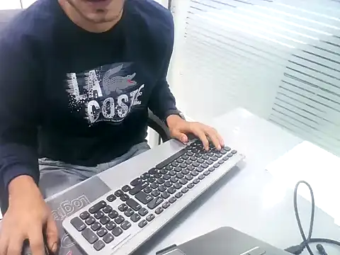 rahulkajuuu0909 live sex cam