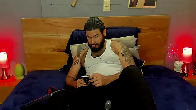 Prometeo-grizzly live sex cam