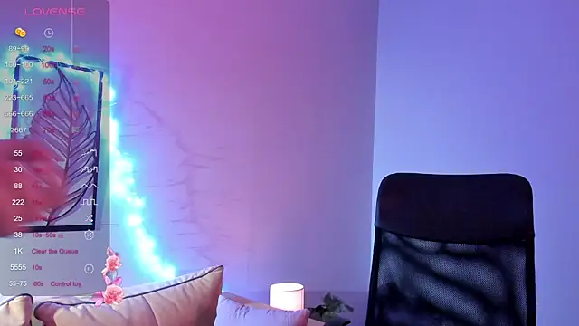 Hailey_Foxy live sex cam