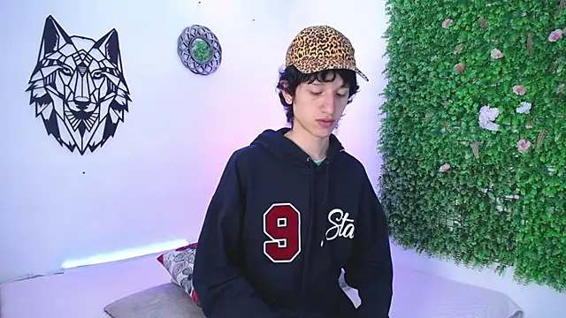 Emo_Boy_ live sex cam