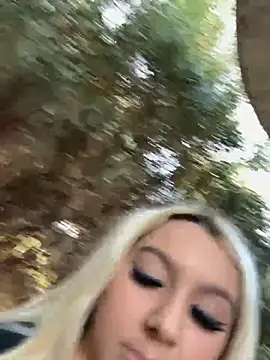 hotamanda01 live sex cam