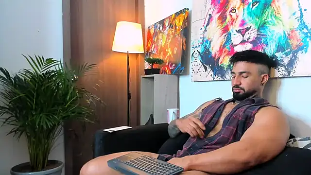 naugthy_dominant live sex cam