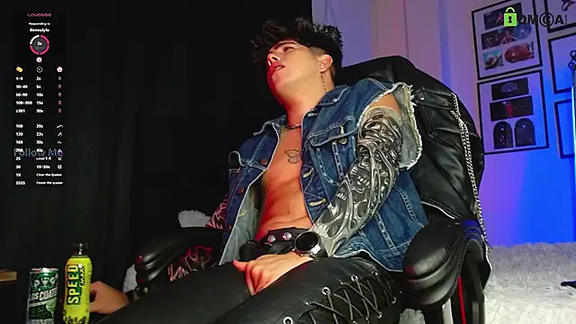 LyleBennett_ live sex cam