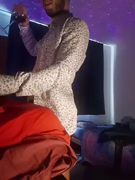 EyesNeverLies live sex cam