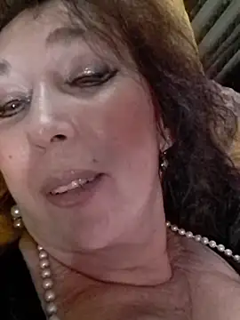 GypsyEsmeralda live sex cam