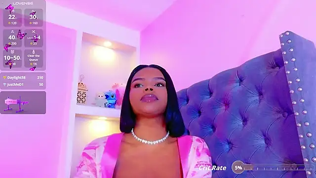 CamiEstrada live sex cam