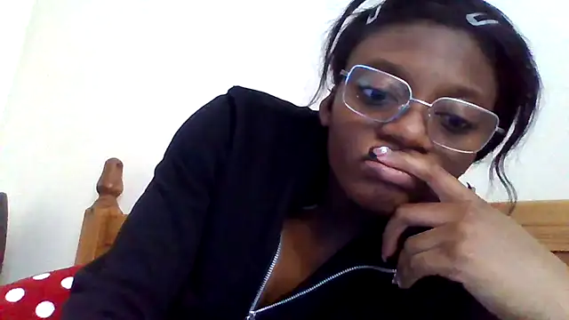 SexyGemBeautyX's web cam