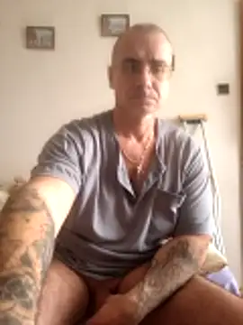 chcem1975 live sex cam