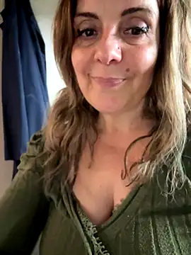 Sunbelxx live sex cam