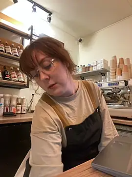 cinnabon_'s cam snapshot