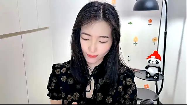 xixi-baobao's cam snapshot