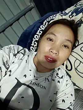 Evelyn-n's cam snapshot