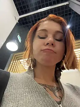 RosieSecret live sex cam