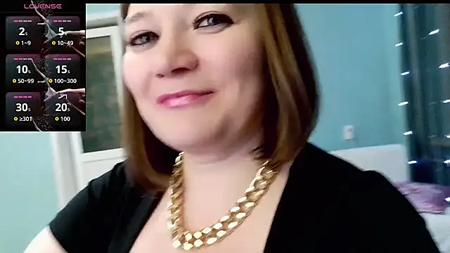 LizaMilfa live sex cam