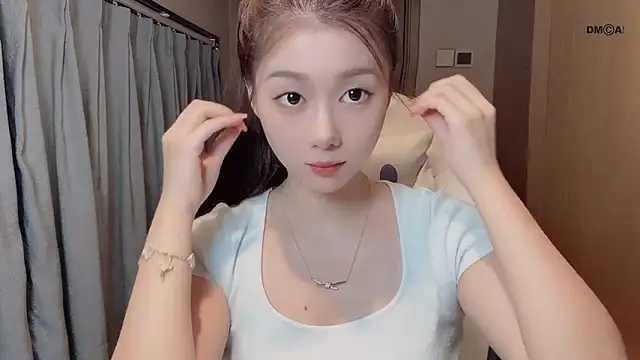 Makinghappymyself_'s cam snapshot