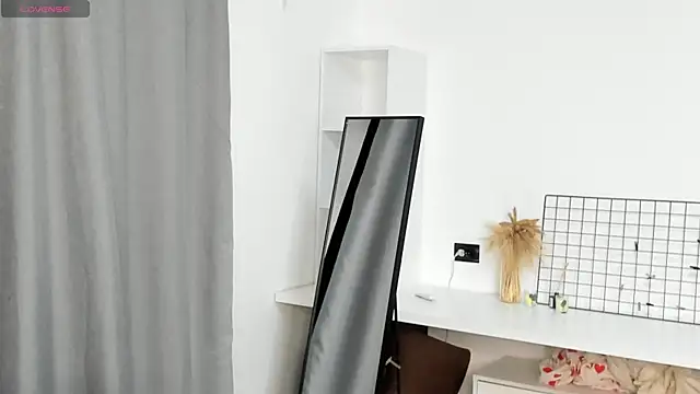 mendaciouss live sex cam