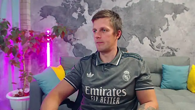 VikingChrisss live sex cam