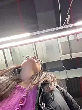 NataKitten live sex cam