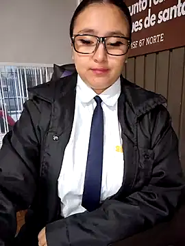 Cute_Penelope live sex cam