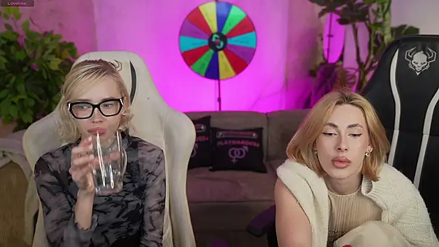 Jessica_start's cam snapshot