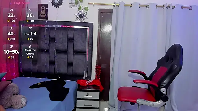 NaylaAbadi's cam snapshot