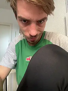 KidoXVII live sex cam