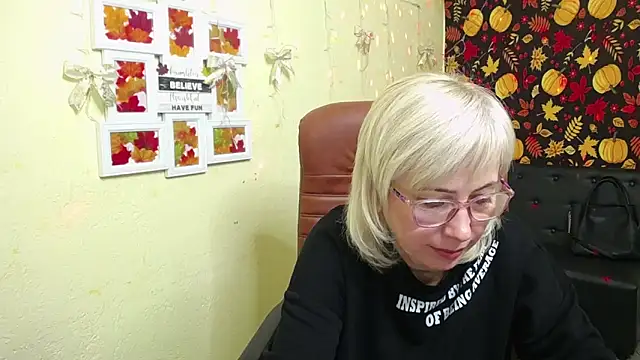 LaurenWishy's cam snapshot