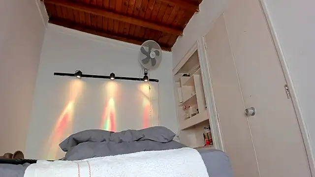 alessa28's cam snapshot