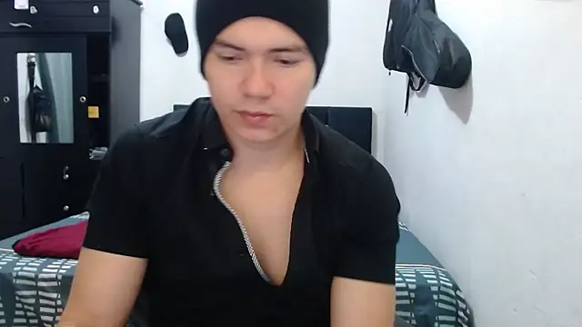 suckmydickbitch97 live sex cam