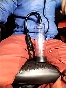 HIIMSINGLEBOY's cam snapshot