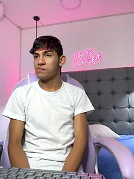 cherub_'s cam snapshot