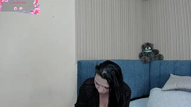 Dulce_emi's cam snapshot