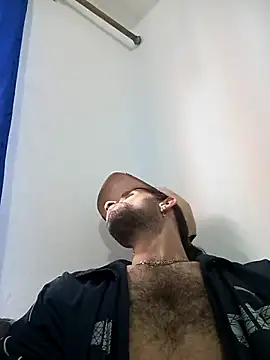 hairy_mannn's cam snapshot