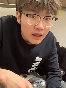 KK-cuteboy's cam snapshot