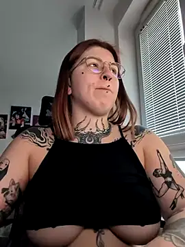 divine_eve's cam snapshot