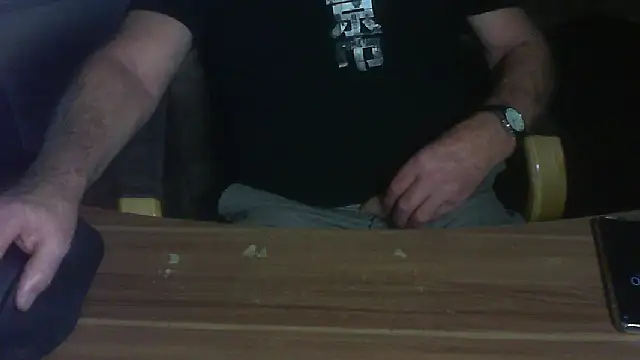 scotters_2's cam snapshot