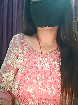 Aishwaryaa_69's cam snapshot