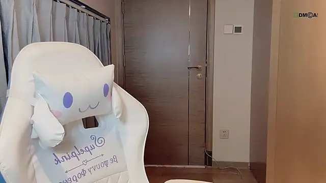 Makinghappymyself_'s cam snapshot