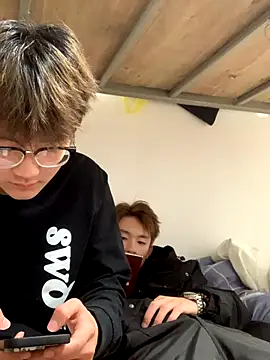 KK-cuteboy's cam snapshot