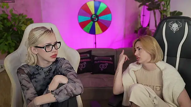 Jessica_start's cam snapshot