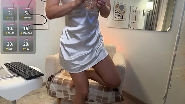 EvaRoughe's cam snapshot