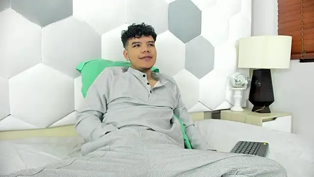 Axel_Forte live sex cam